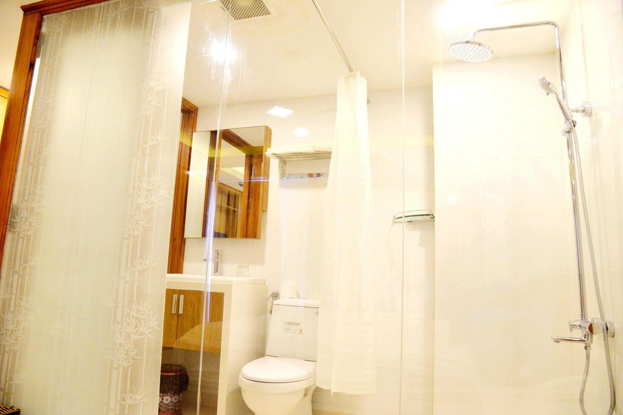 New Century Hotel Nha Trang Exteriör bild